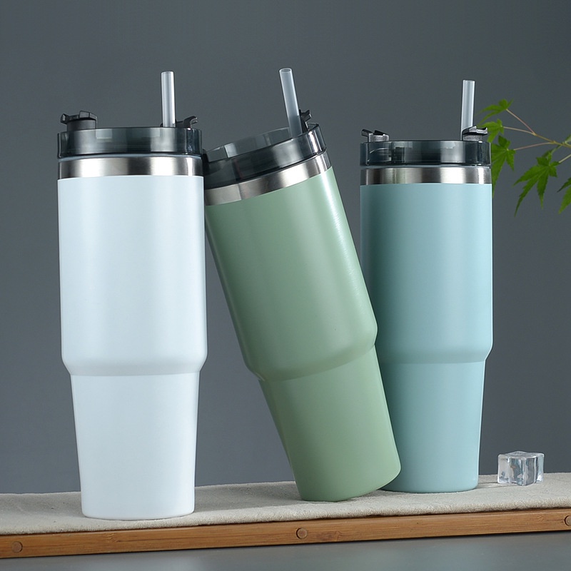 Bình nước giữ nhiệt khắc tên với chất liệu inox 304 không gây mùi khó chịu và có thời gian giữ nhiệt vượt trội_ House | BigBuy360 - bigbuy360.vn