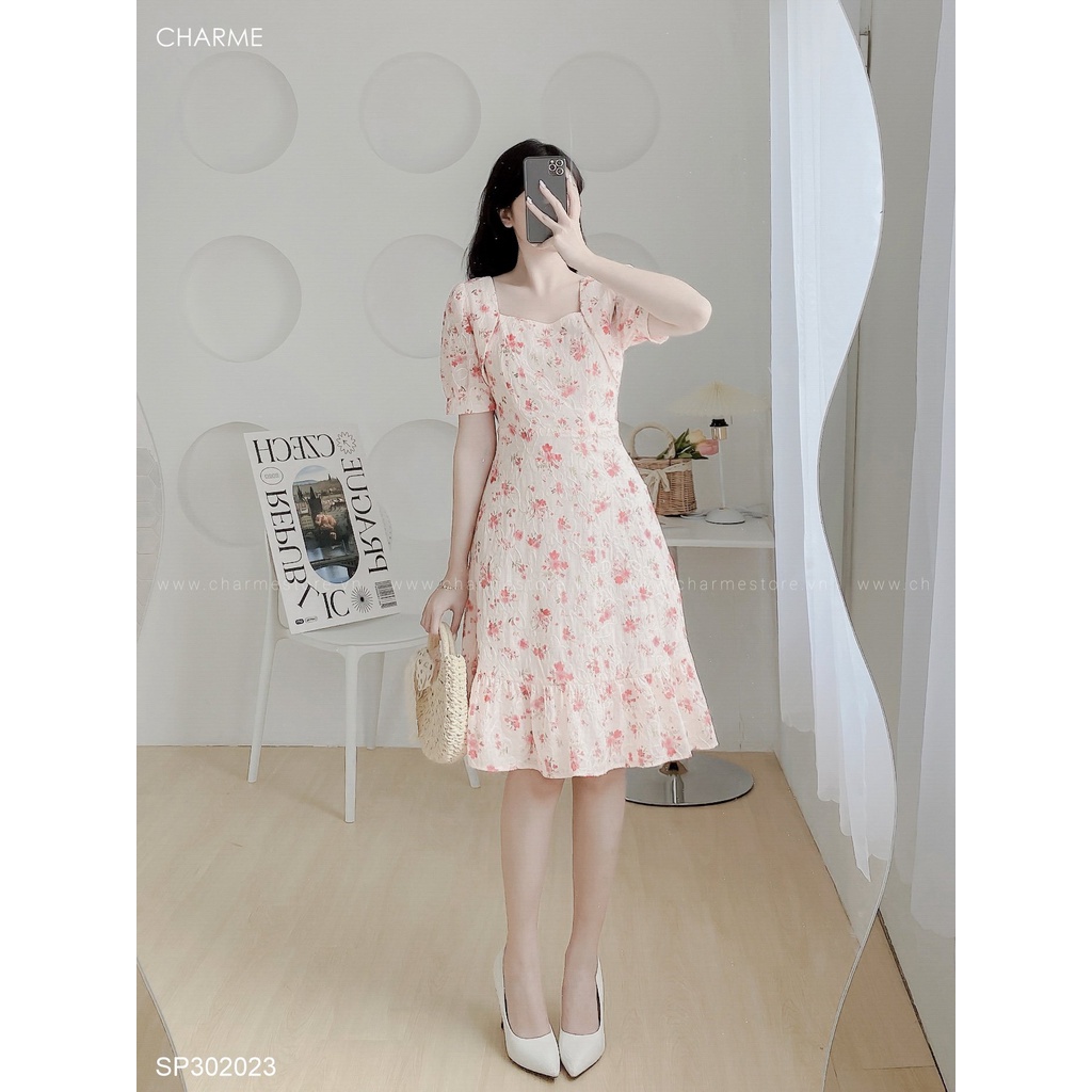 Váy Hoa Dự Tiệc Nữ Cổ Vuông CHARME 302023 Thiết Kế Dáng Xòe Tay Lỡ Thắt Eo Thanh Lịch
