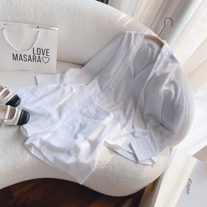 Set sơ mi tay dài thắt eo kèm quần shorts trắng đen