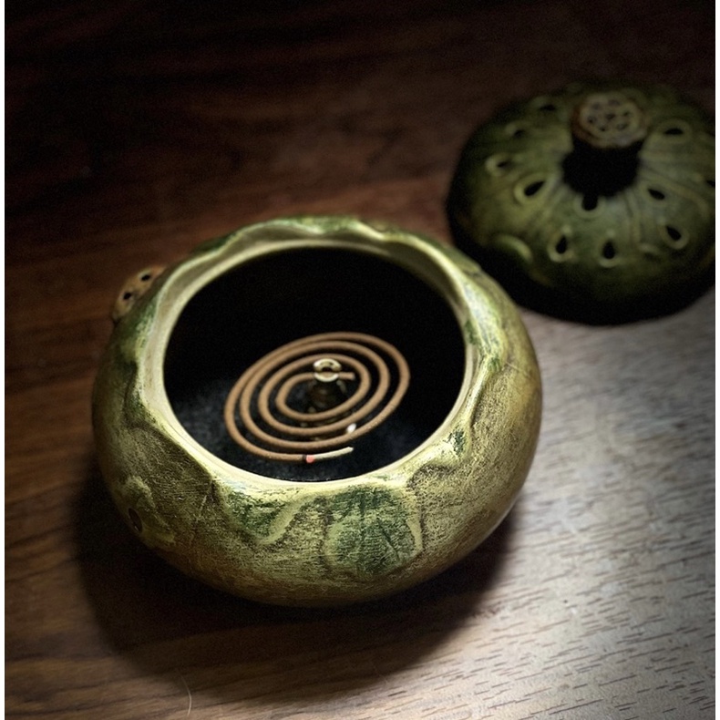 Lư hoa sen xông trầm