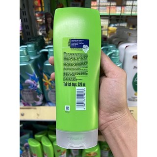 Dầu xả Rejoice chai 320ml