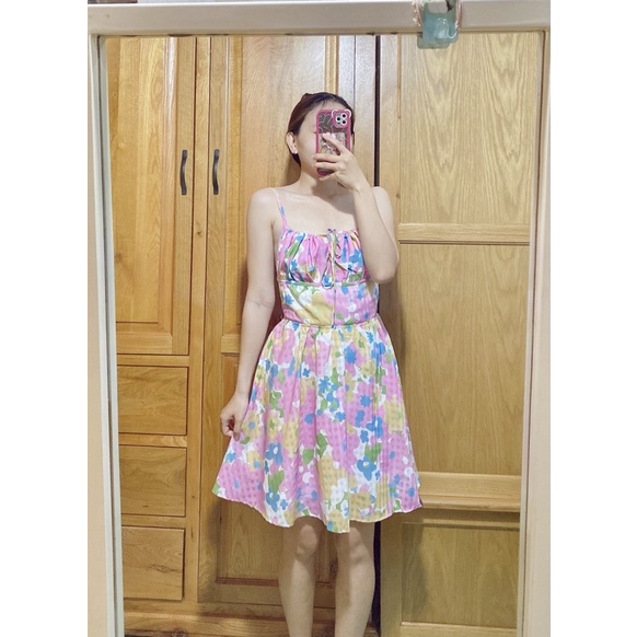 Đầm hoa xoè cột nơ cutout hở lưng
