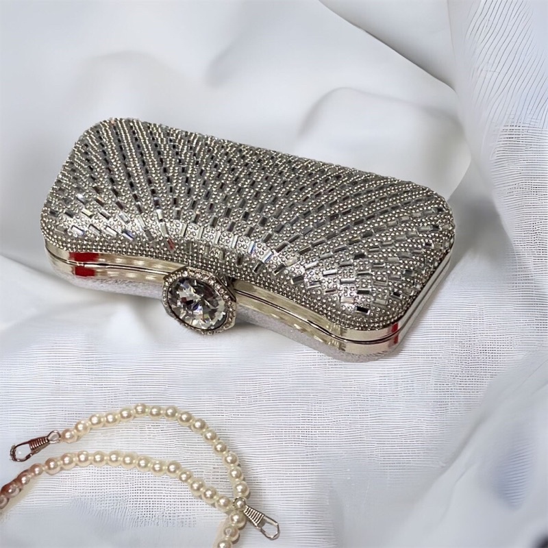 Bóp Đầm Đeo Vai Kết Hạt Thủ Công Hàng Cao Cấp Có Quai{ Nhận giao hoả tốc trong ngày khu vực tphcm}