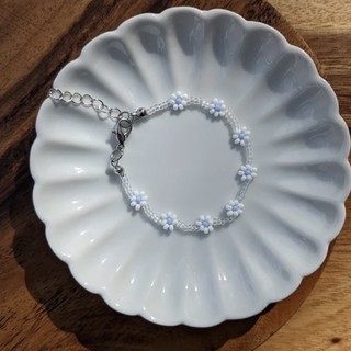 [mới] Vòng tay hạt cườm Blue Daisy