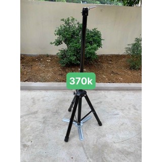 Chân giữ đầu manocanh học cắt tóc