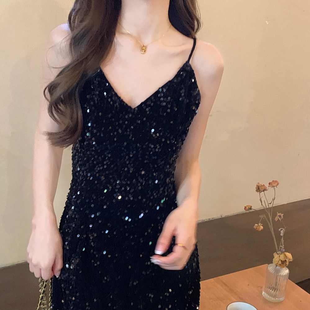 2023 Mới Cao Cấp Nhung đính Sequin Hai Dây Váy Nữ Tính Váy Dài Trung Bình Cho Nữ