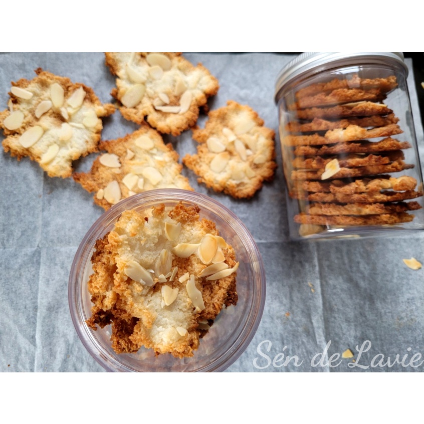 Combo Bánh Ngói Dừa Hạnh Nhân gồm Bột trộn sẵn, nguyên liệu và vật dụng - Almond & Coconut Cookies - Sén de Lavie