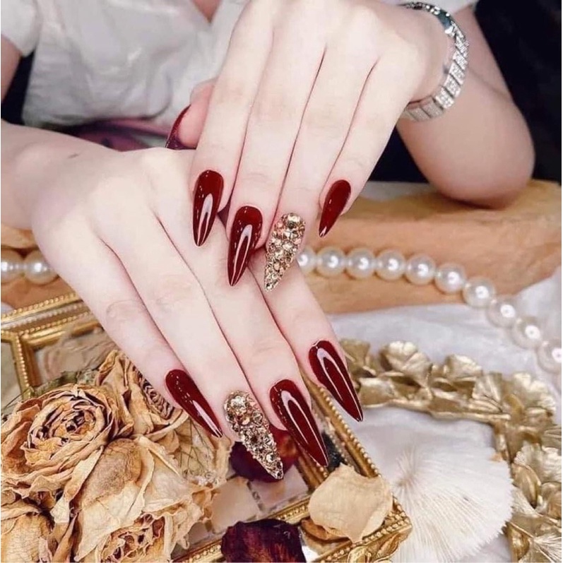 Nail box mẫu khách đặt