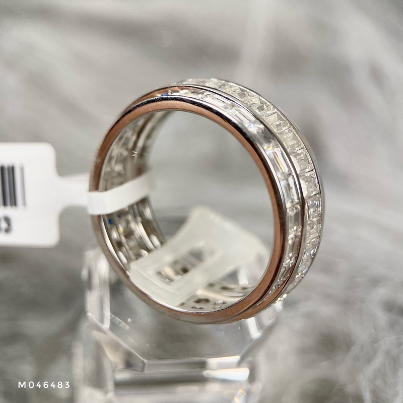 Nhẫn nam chế tác vàng trắng vòng tròn full kim cương mois ống đủ kích thước