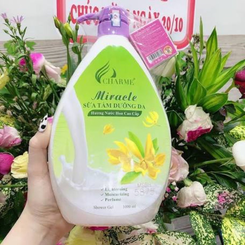 Sữa tắm hương hoa tặng kèm nước hoa