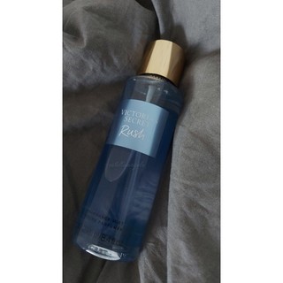 ✨ Xịt thơm Body Mist 𝐕𝐢𝐜𝐭𝐨𝐫𝐢𝐚'𝐬 𝐒𝐞𝐜𝐫𝐞𝐭 𝐑𝐮𝐬𝐡