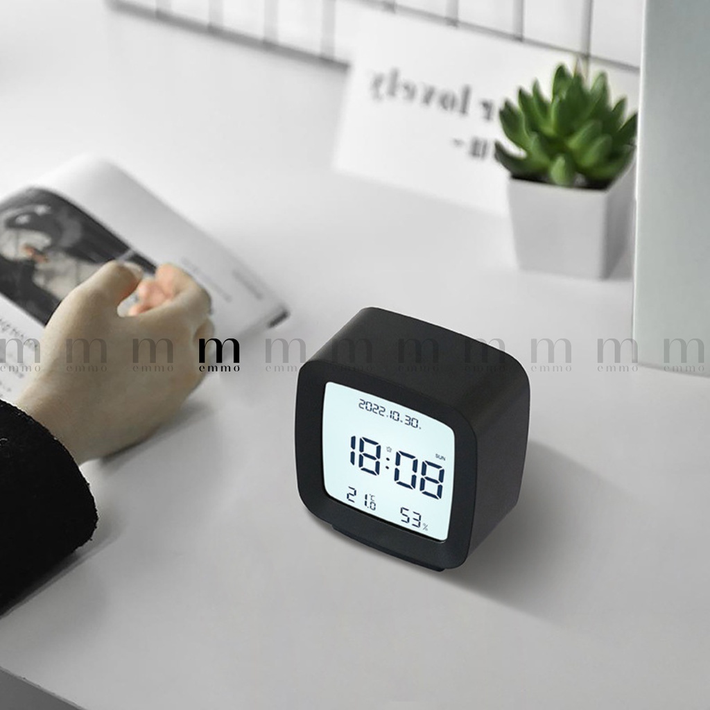 ĐỒNG HỒ ĐỂ BÀN EMMO QUACLOCK