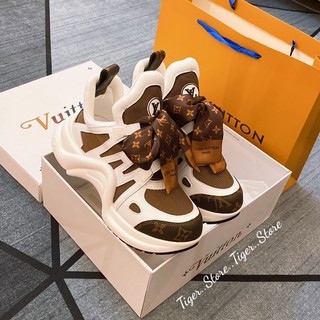 Giày lv white brown lai au sc