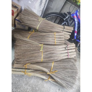 Chổi dừa, chổi cau quét sân