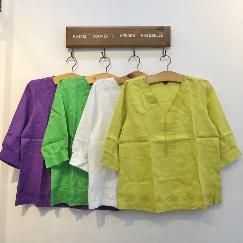 Áo kiểu nữ Linen thêu hoạ tiết, hàng QC