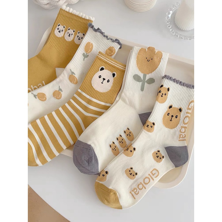 Tất nữ cao cổ, họa tiết gấu global, phong cách hàn quốc, trẻ trung, chất liệu cotton, thấm mồ hôi