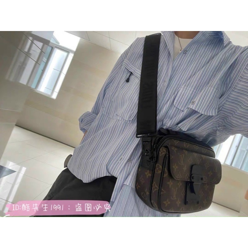 Túi đeo chéo Nam sz 22cm fullbox