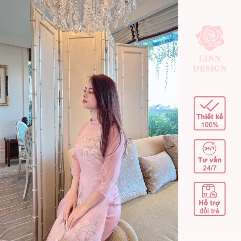 Áo dài organza màu hồng kết pha lê Chiêu Nghi Linn Design