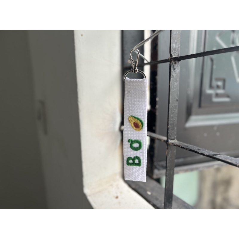 Nametag móc khoá thêu tên