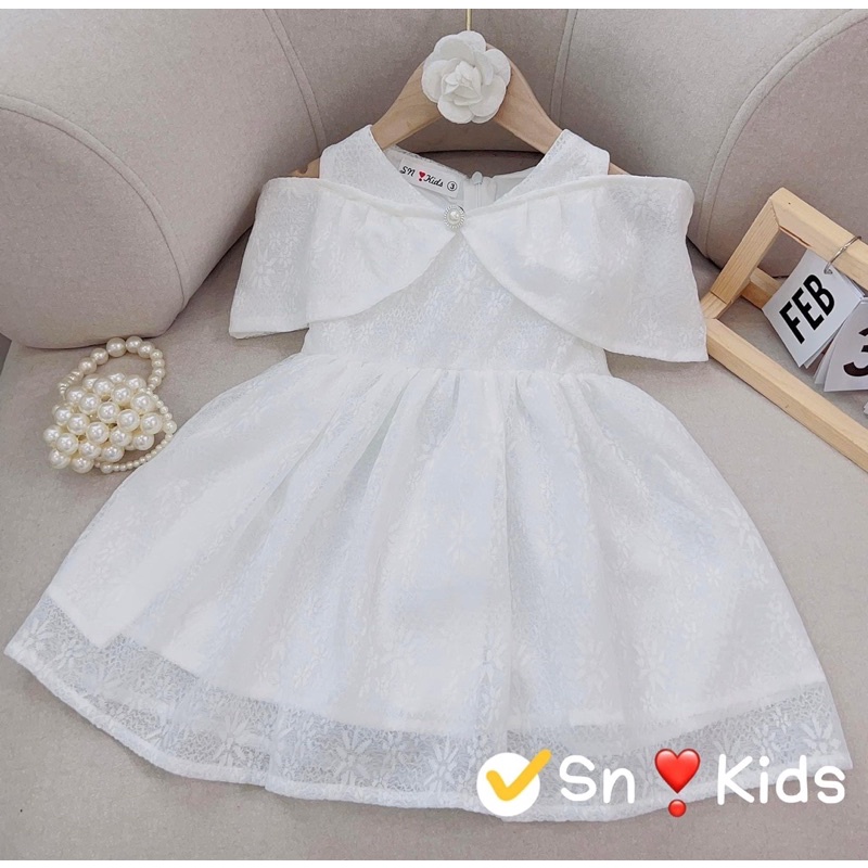 Váy tiểu thư nơ bản to sang chảnh cho bé