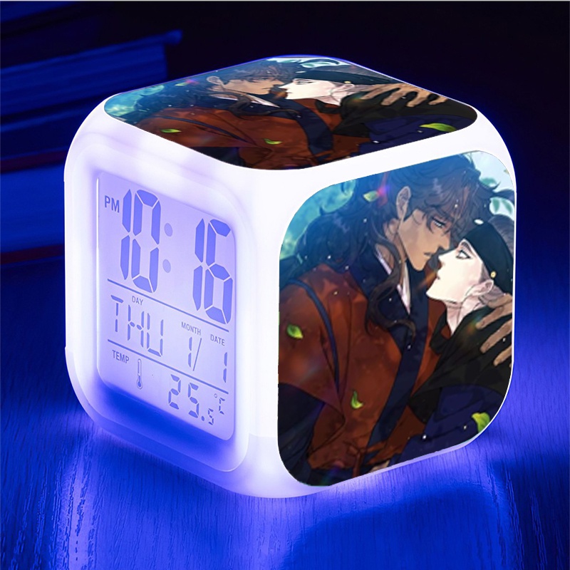Đồng hồ báo thức để bàn in hình IN HÌNH MẮT PHỦ TOÀN SƯƠNG manhua BL anime chibi LED đổi màu