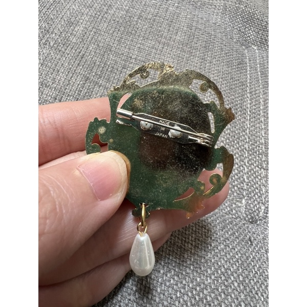 Thanh lý cài áo kiểu vintage