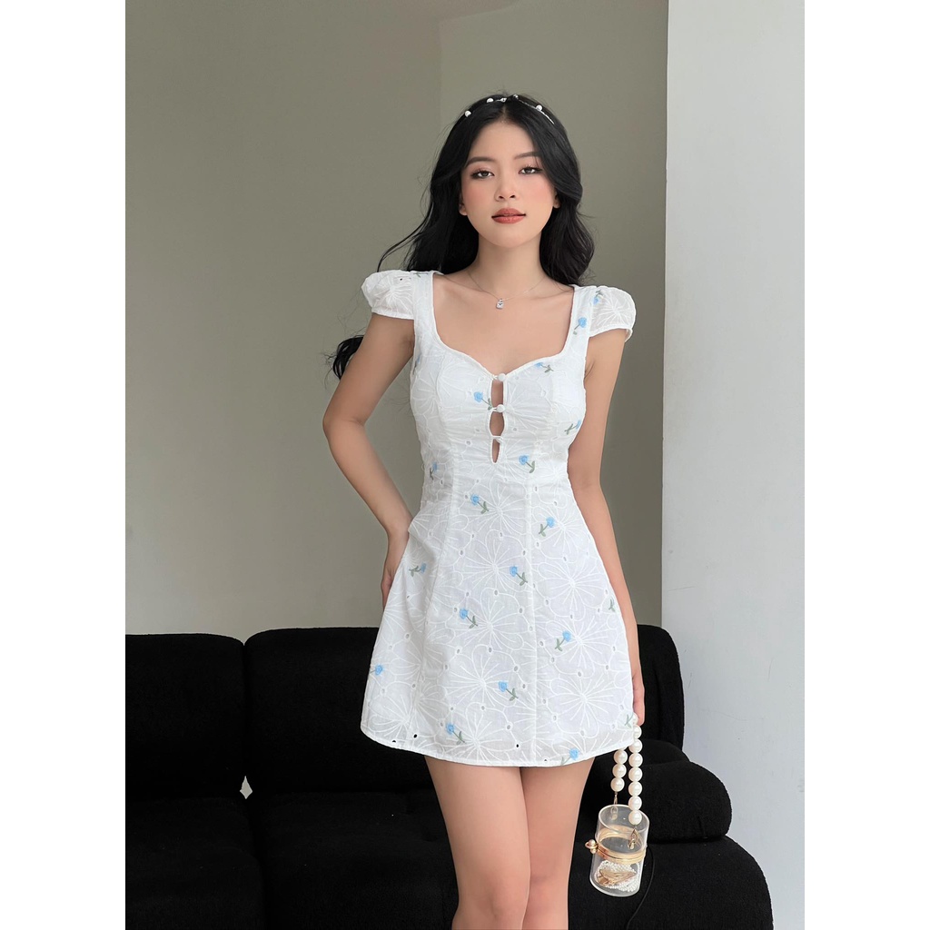 Đầm xô hoa tay ngắn dáng chữ A phối nút trước ngực quyến rũ - Byveestyle