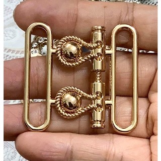 Khóa đầu dây nịch đầm- Móc dây nịt đầm