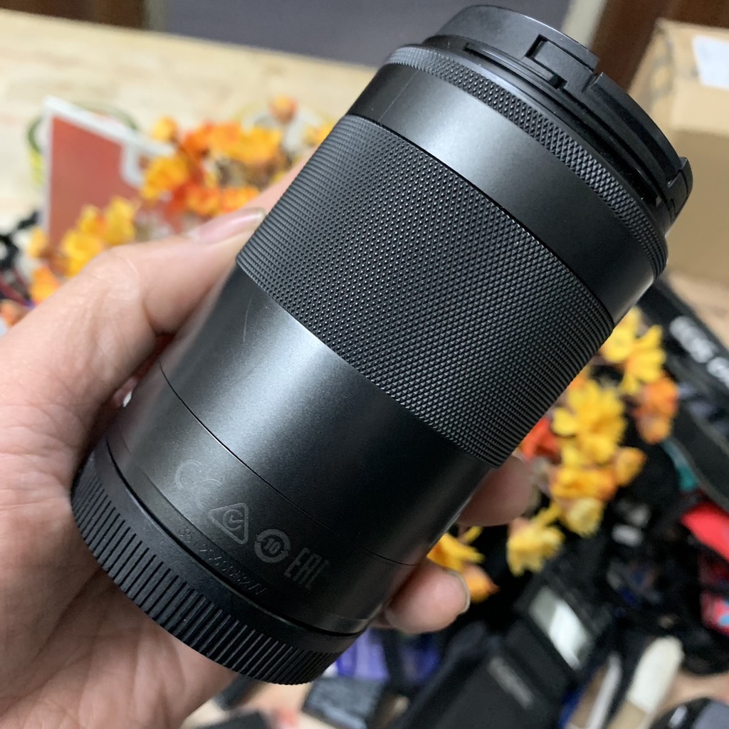 Ống kính Canon EF-M 55-200
