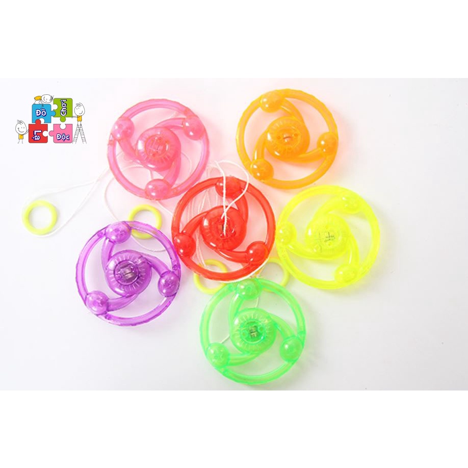 Con Quay Hồi Chuyển Có Đèn Led Phát Sáng