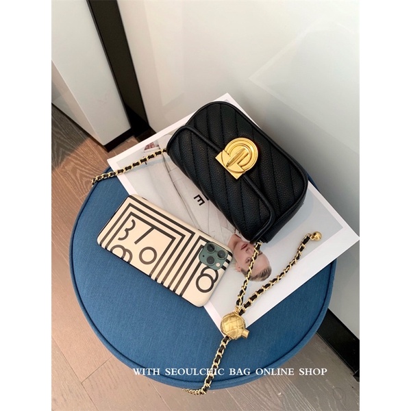 Túi khoá xoay trám chéo siêu xinh