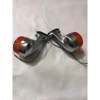Bộ xi nhan sau xe máy cúp đời mới