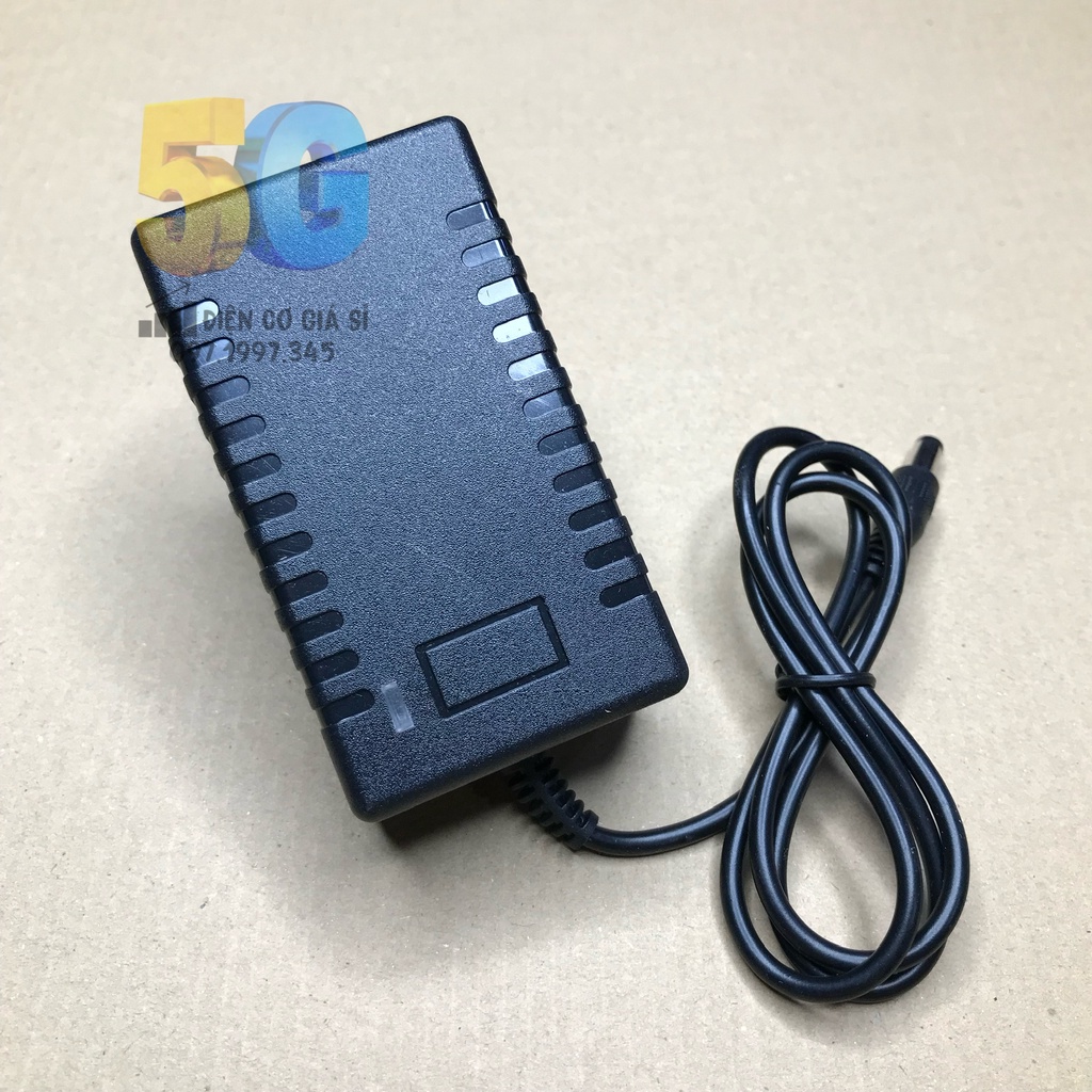 Pin 5 Cell 15000mAh Makita Và HitaChi Sử Dụng 5 Cell 18650 LOẠI TỐT