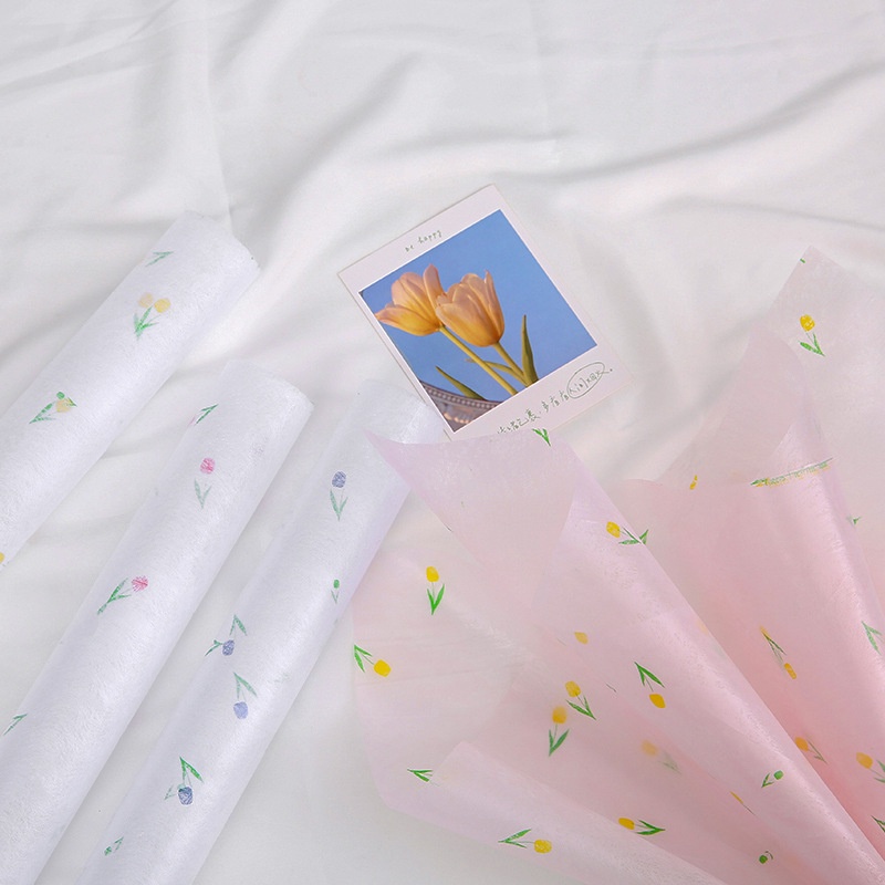 Giấy lót gói hoa ❤️họa tiết cành tulip❤️ 60*60 cm