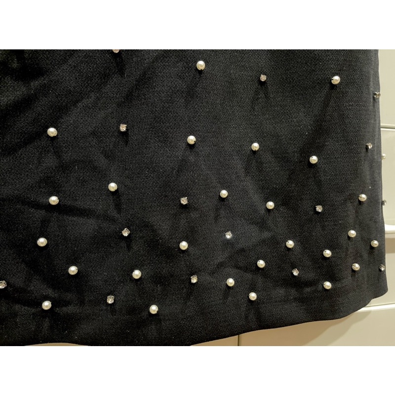 Váy đen đính đá cộc tay Zara auth newtag