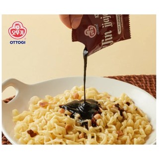 Mì trộn khô Jin mini xốt tương đen Ottogi
