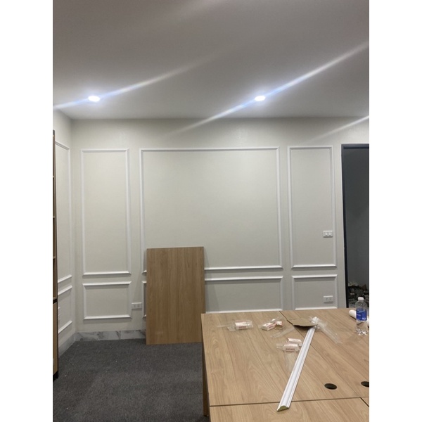 Phào Chỉ Nhựa Màu Trắng  Bóng Làm Góc Livestream