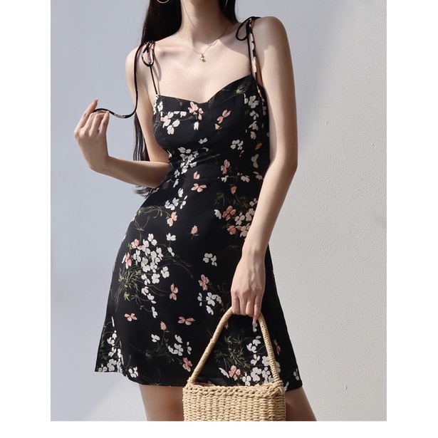 - váy hoa hai dây 36