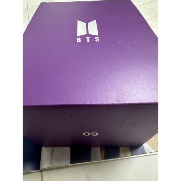 Đồng hồ BTS Merch box 9 chính hãng