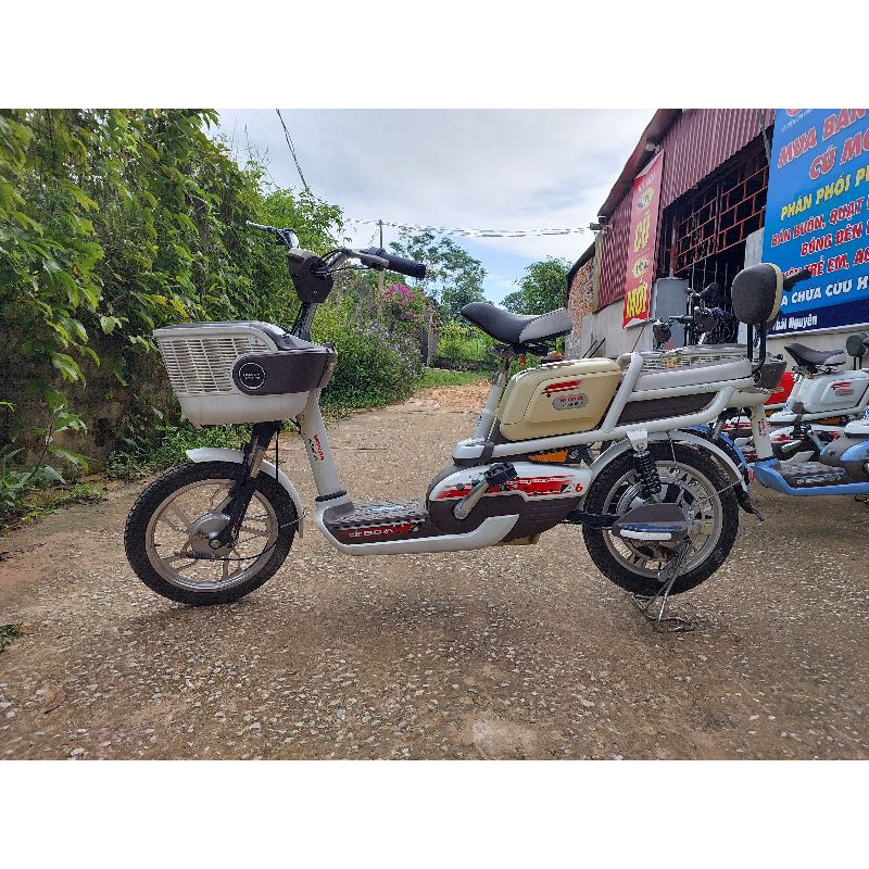Xe đạp điện Honda