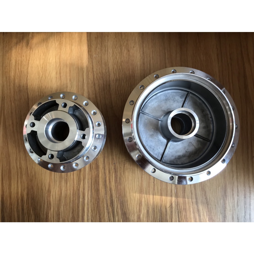 ĐÙM VÀ MÁ ĐÙM MẠ CROM ZIN CHO ĐĨA SIRIUS JUPITER TAURUS EXCITER NHỎ 2006 2010 ZIN THEO XE KHÔNG CHẾ CHÁO
