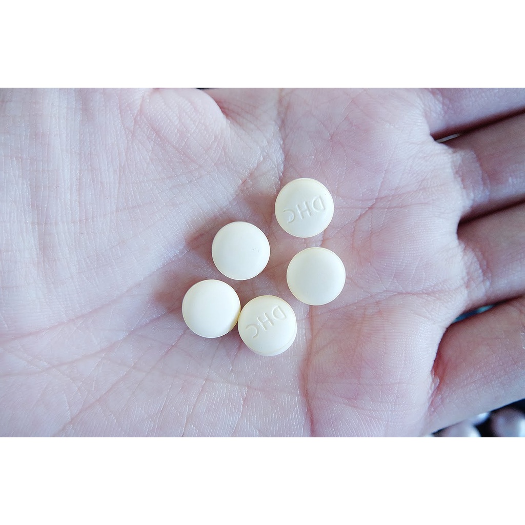 Viên uống Collagen DHC giúp làm đẹp da, chống lão hóa
