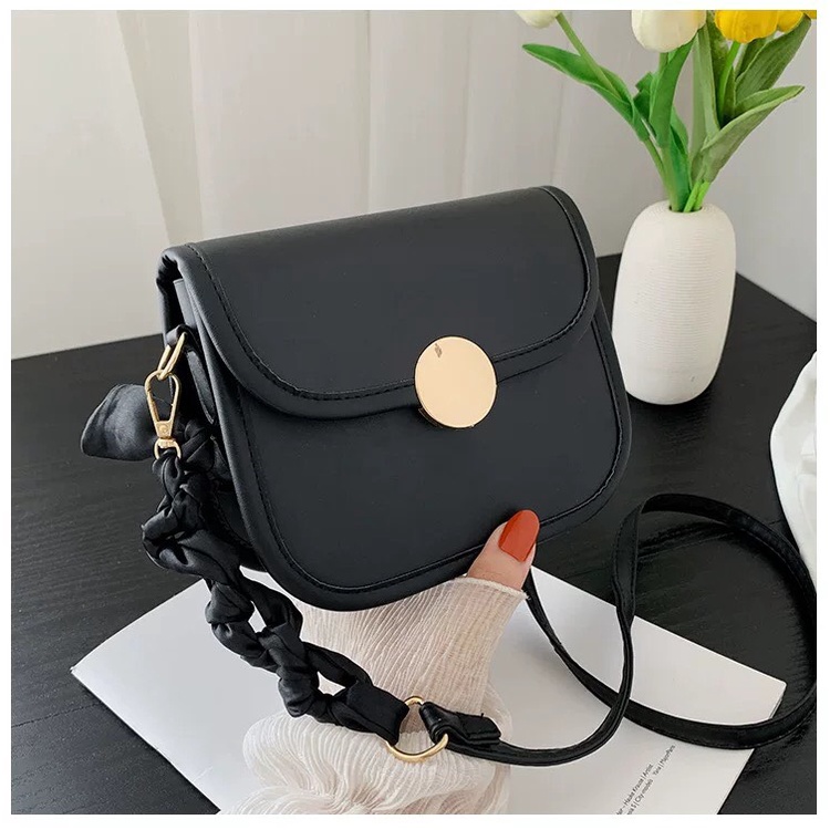 Túi đeo chéo nữ khóa tròn vàng dáng siêu xinh thời trang công sở đi làm đi chơi TX37 | BigBuy360 - bigbuy360.vn