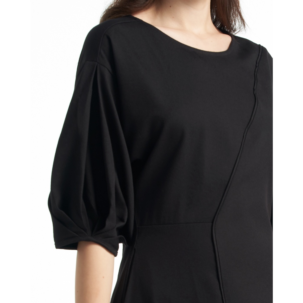 Đầm chiết eo KHÂU BY CQ màu đen Esmée