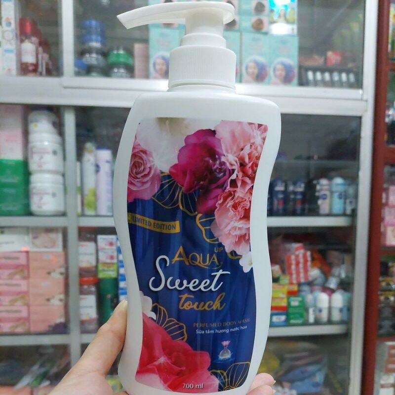 Sữa Tắm Nước Hoa Pháp AQUA UP  Dưỡng Ẩm, Thơm Lâu 550ML