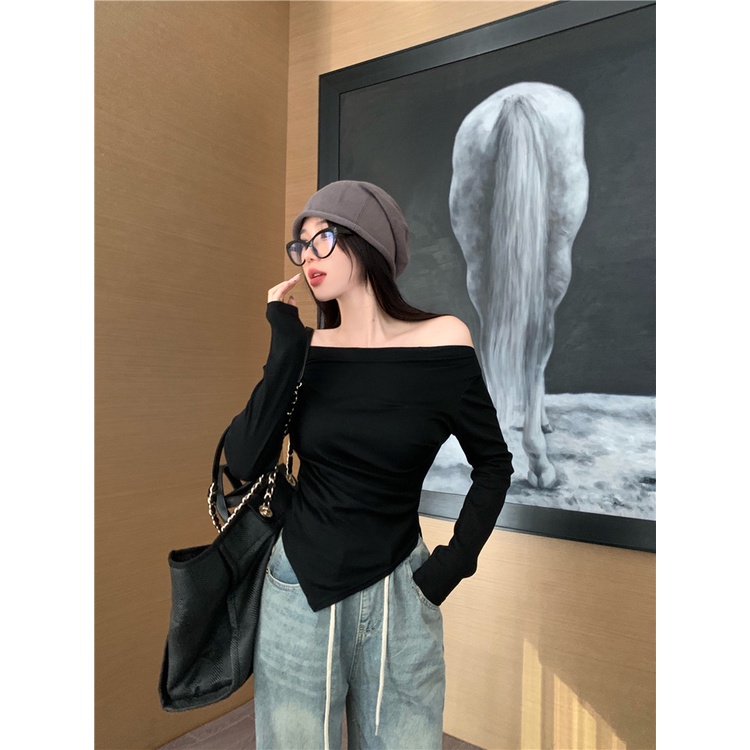 Áo thun nữ trễ vai vạt xéo có nhấn xếp ly eo hack dáng năng động JOLI Clothing AT137