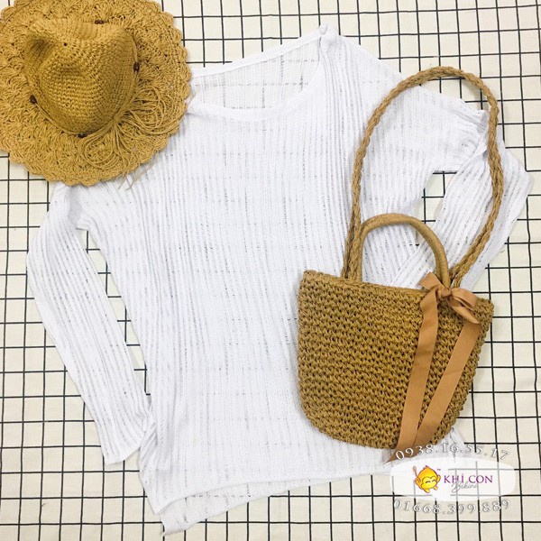 Áo lưới đi biển Korea sang chảnh trễ vai màu trắng