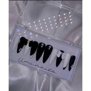 Nail box Form nhọn / Móng tay giả / Nail box thiết kế đính nơ đen trắng