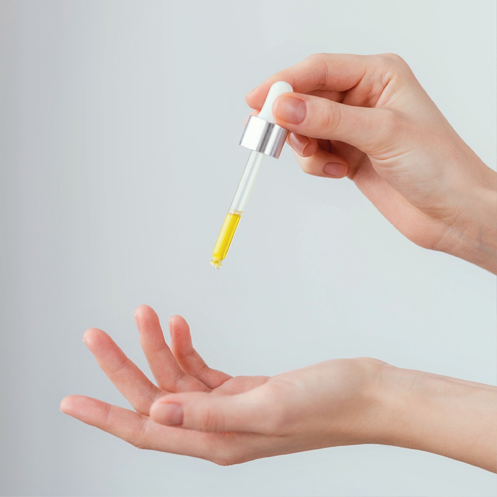 Serum thay da nhân sâm không sưng tái tạo da cao cấp xóa mụn nám tàn nhang sẹo rỗ  Tái tạo không sưng đỏ