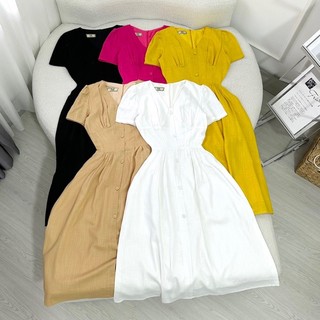 Đầm Linen Cổ Tim